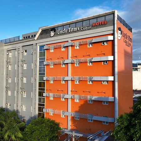 Cebu Uncle Tom'S Cabin Hotel Powered By Cocotel Eksteriør bilde